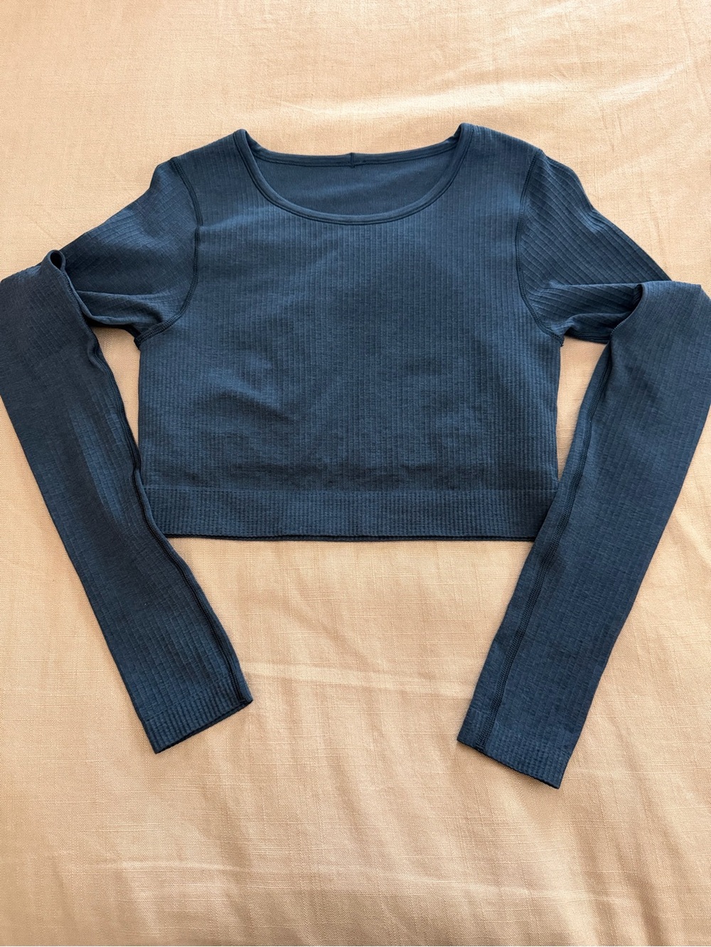 lululemon athletica - Ebb to Street Black Cropped Long Sleeve